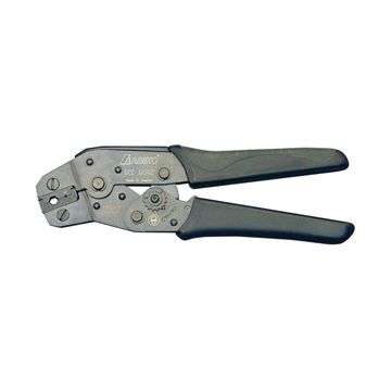 DCC 0042. Presstang, koaxial UHF. RG 58